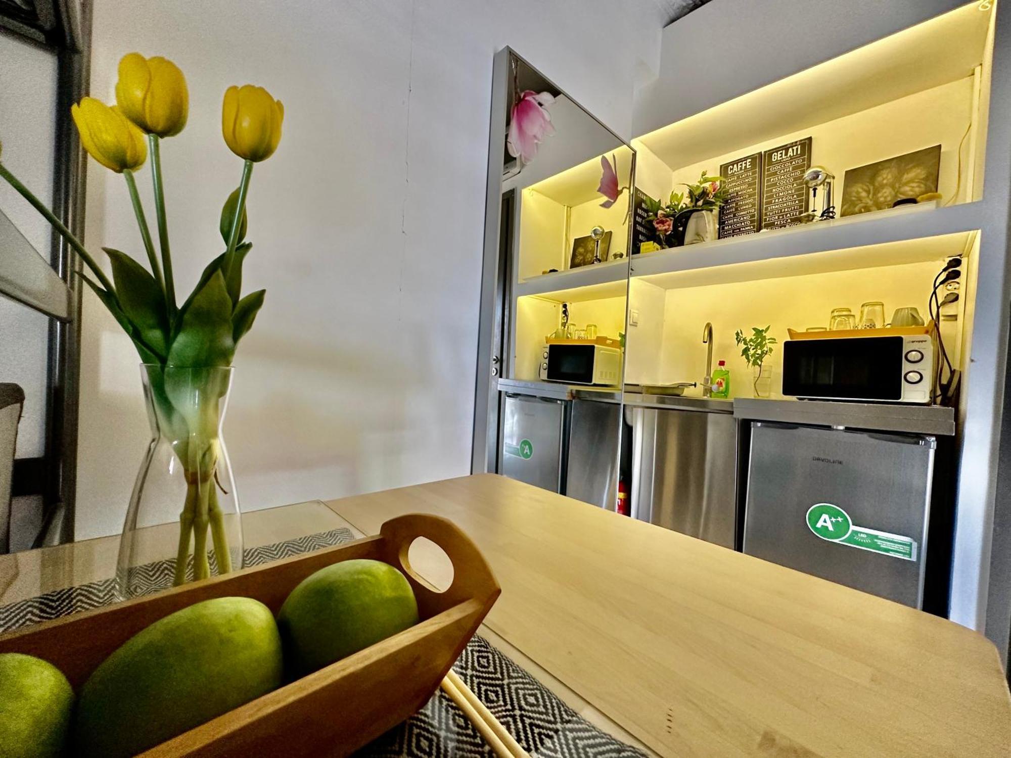 Bright Studio 4 A Short Stay Near Oaka - Iaso - Ygeia - Mitera Hospitals Athens Ngoại thất bức ảnh